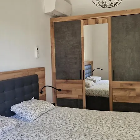 Maison A Porto Pollo Corse Du Sud Серра-ди-Ферро