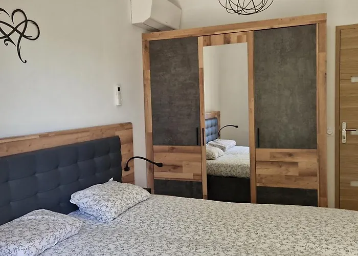 Maison A Porto Pollo Corse Du Sud 세라 디 페로